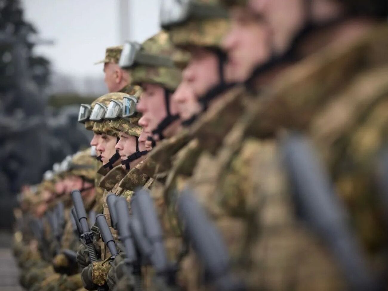 Лише одна частина НГУ закупила по 5 тис. кийків і наручників