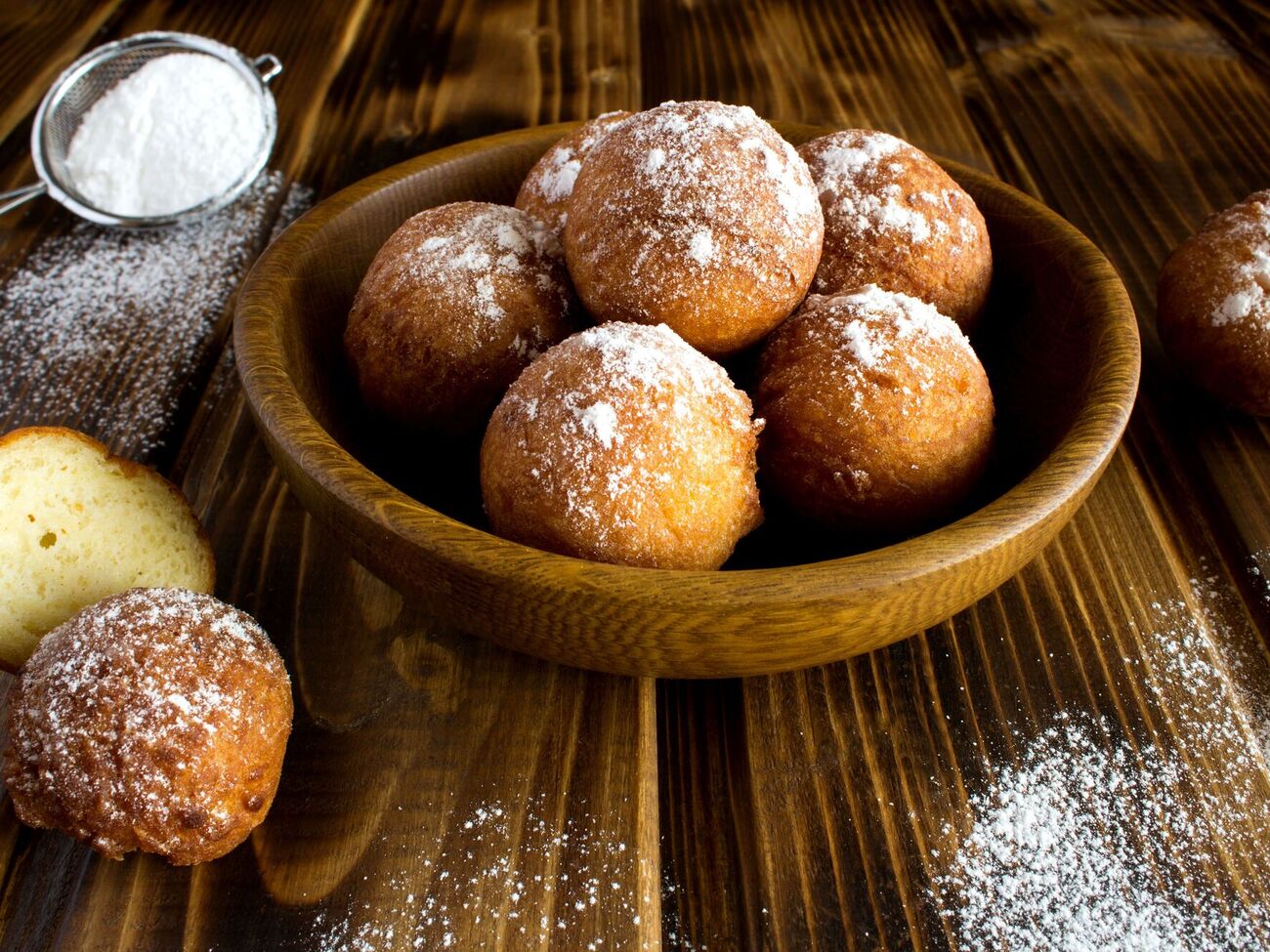 Сырные пончики готовятся быстро, съедаются еще быстрее