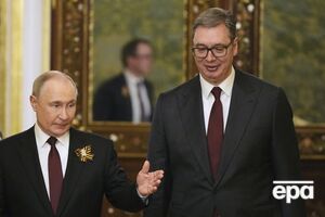 Вучич їздив на парад у Москву 9 травня