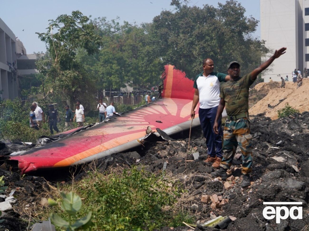 Самолет упал вскоре после взлета