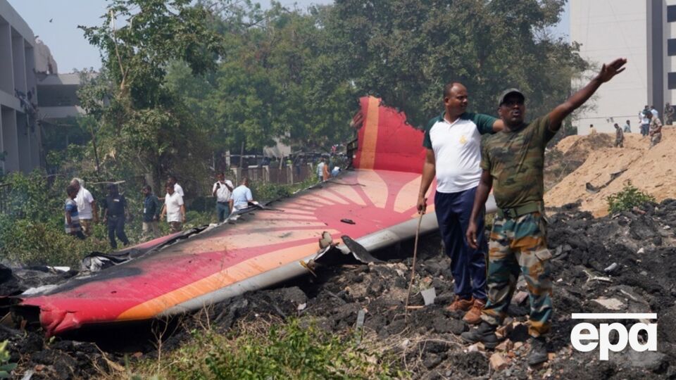 Самолет упал вскоре после взлета