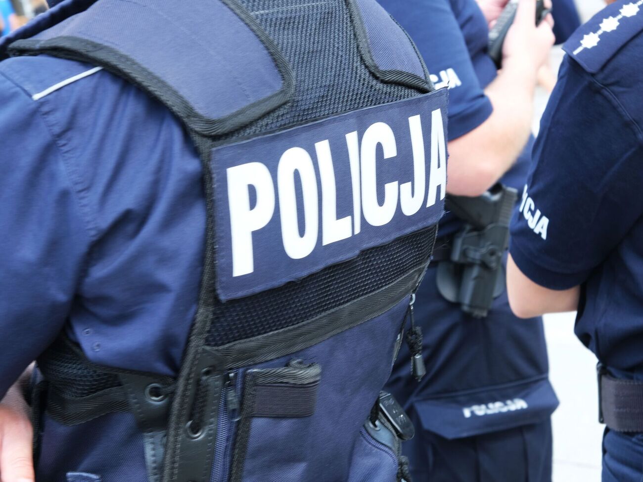 По информации источников, теракт готовили, вероятно, в школе или в местах большого скопления людей