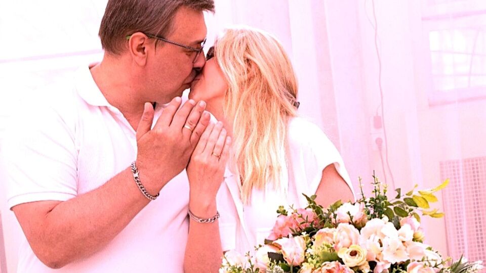 Вторая жена Ягольника сама написала ему в соцсети