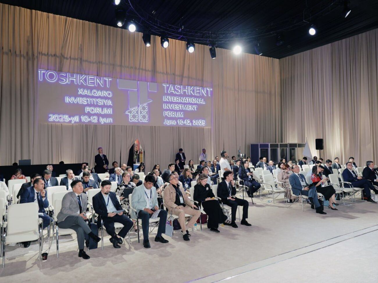 СМИ пишут, что видео с форума так и не опубликовали