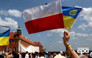 По данным отчета, украинские беженцы являются активными работниками, предпринимателями и потребителями в Польше