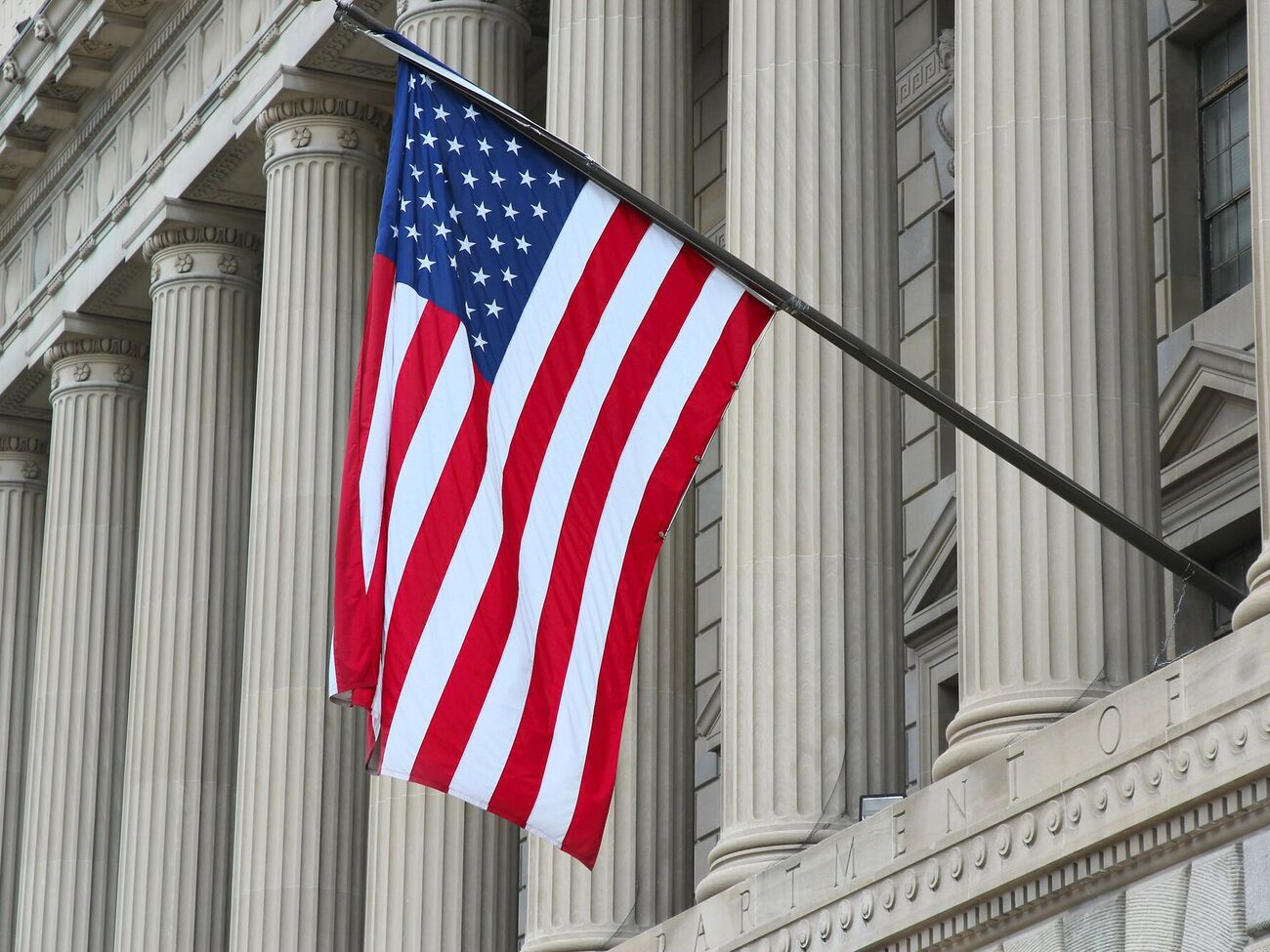 Американцев предупредили об опасности пребывания на Ближнем Востоке