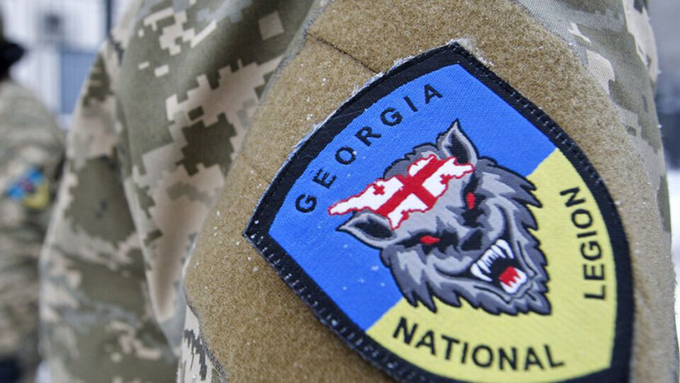 Добровольці написали, що на їхню базу пронесли вибухівку