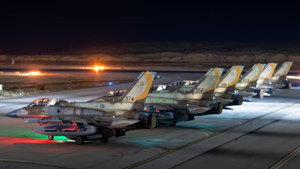 ЦАХАЛ сообщил и об ударе по сотне целей в Иране