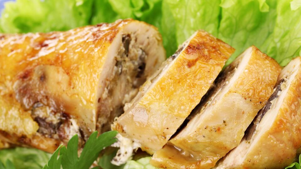 Завиванцы хорошо сочетаются с кашей или картофельным пюре