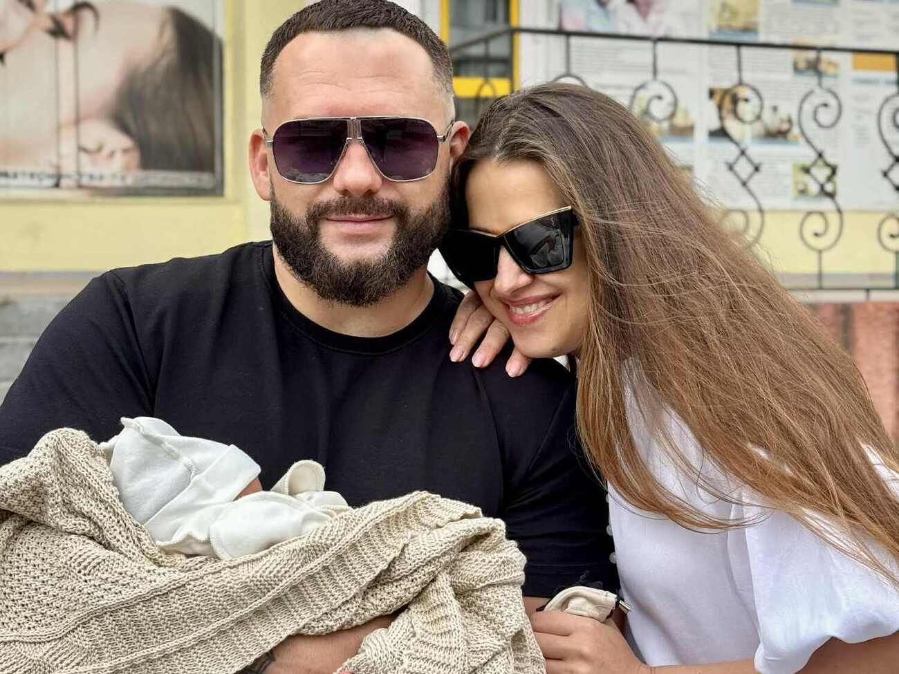 Муж певицы, у которого уже есть сын Аристарх, хочет назвать новорожденного ребенка Атласом