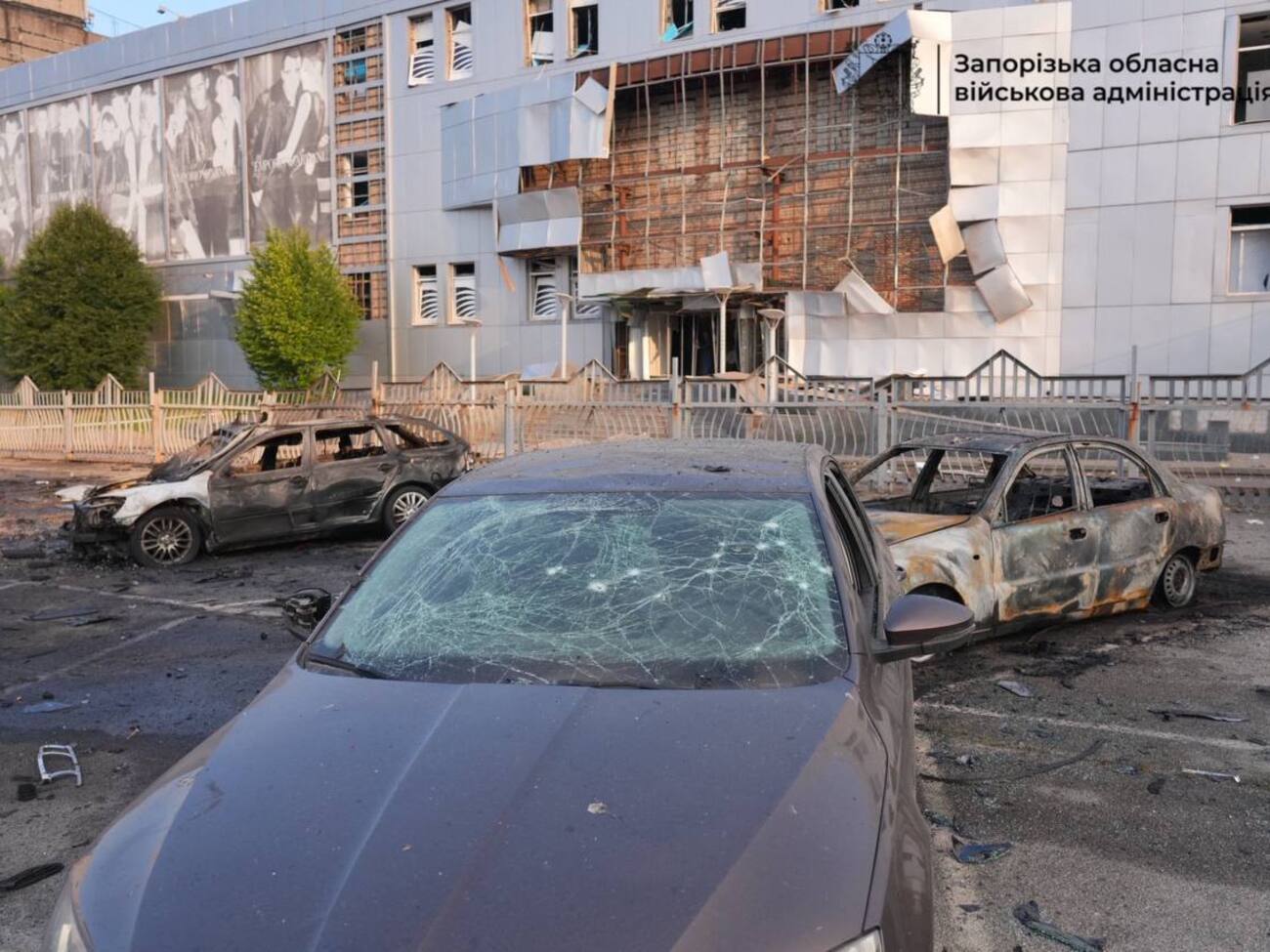 В городе сгорело много машин