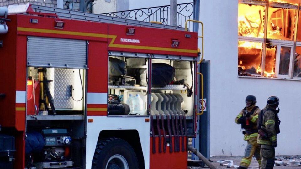 Гуманитарный хаб загорелся после атаки БПЛА