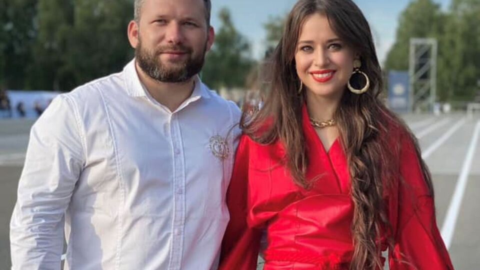 С Павлюком артистка познакомилась, когда еще была замужем за Dzidzio