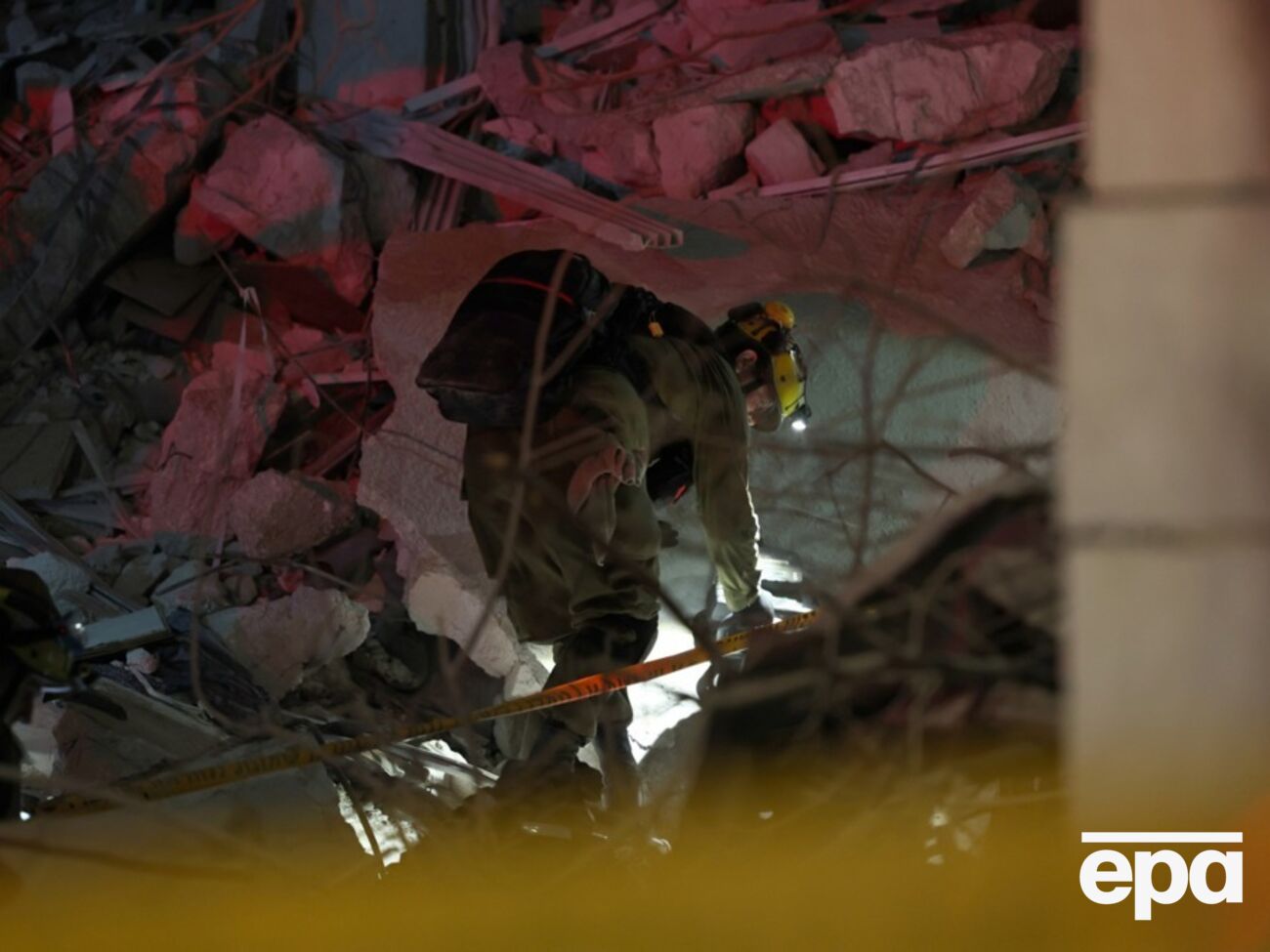 Иранская ракета попала в жилой дом в Израиле