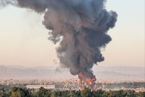 Аэропорт расположен в 2,3 тыс. км от Израиля