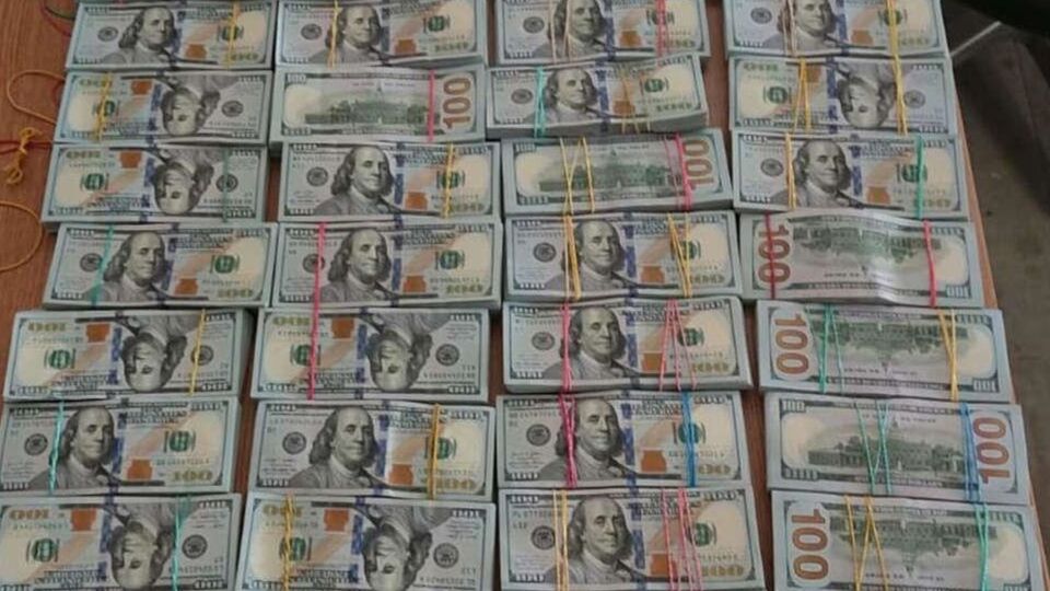 Чоловіка й жінку оштрафували на $3,4 тис. кожного