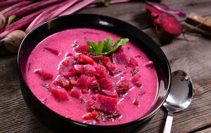 Цей суп подають холодним