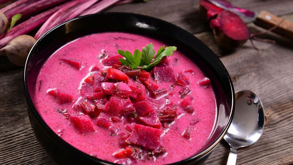 Цей суп подають холодним