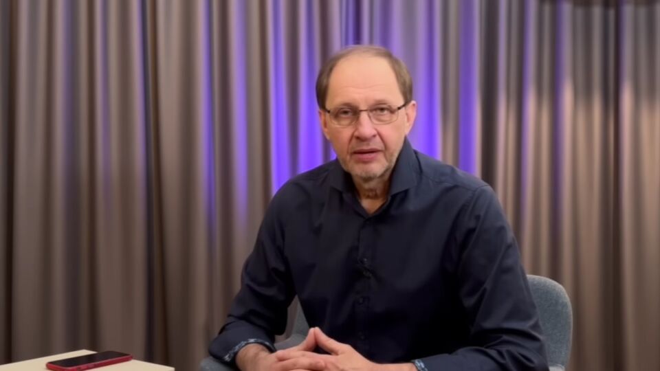 Набутов: Чем все закончится? Мы все умрем. Мир вошел в состояние третьей мировой войны