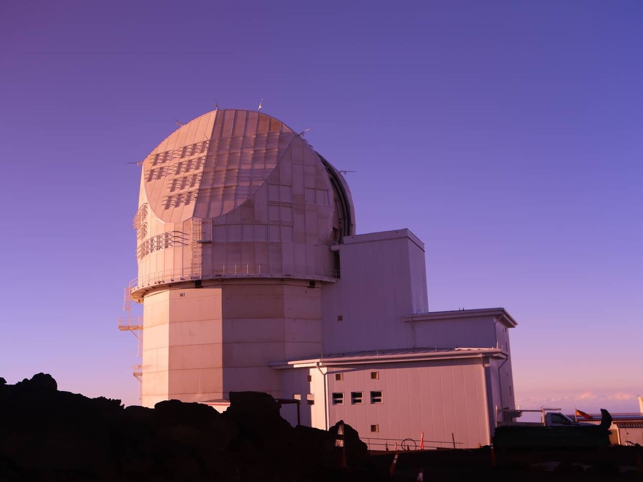 Работа крупнейшего телескопа оказалась под угрозой