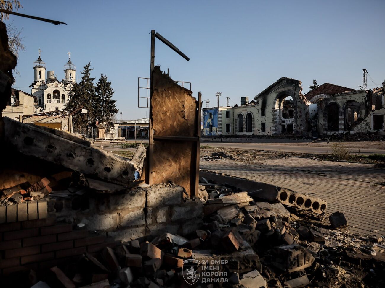 За півтора року окупанти не змогли досягти успіху у спробах зайти до Костянтинівки, але постійно її обстрілюють