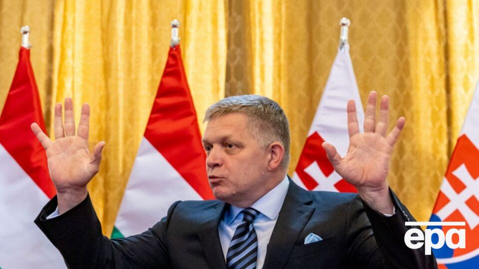 Водночас Фіцо зазначив, що Україна має виконати умови для вступу в ЄС