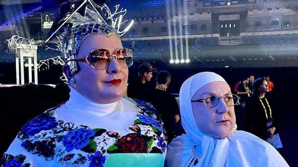 Во время концерта в Киеве Сердючка исполнила на русском песни "Дольче Габбана" и "Все будет хорошо"