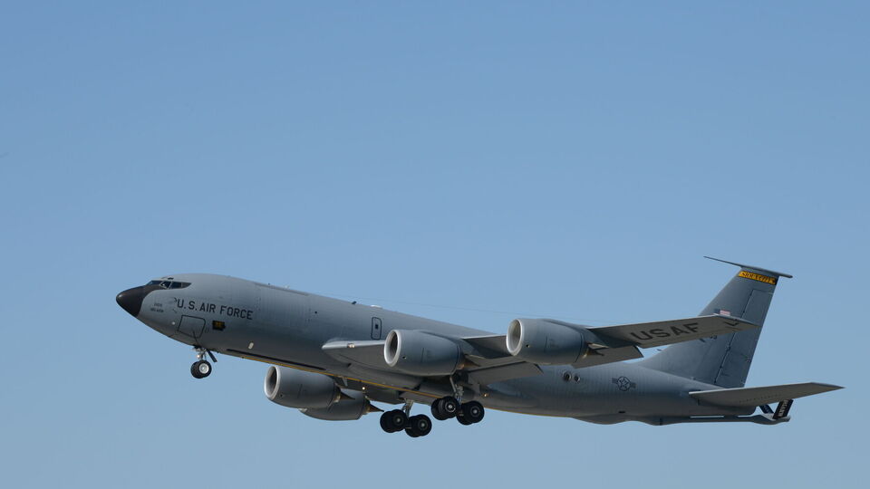 США перекинули до Європи, зокрема, літаки KC-135 Stratotanker