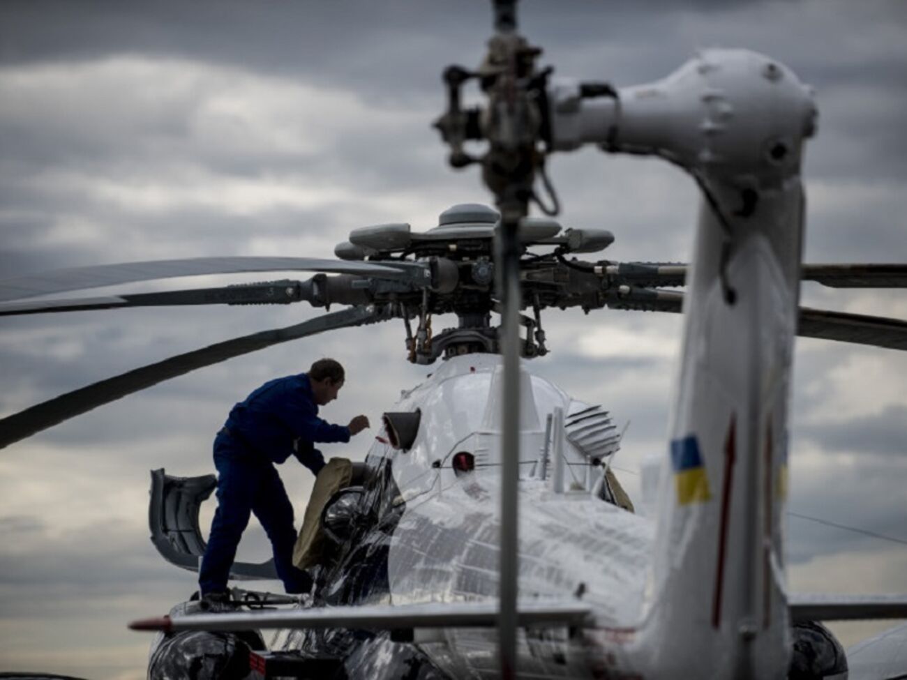 "Українські вертольоти" понад 20 років працюють у місіях із пошуку й порятунку, аеромедичної евакуації, пожежогасіння, перевезення пасажирів і вантажу, зазначили в компанії