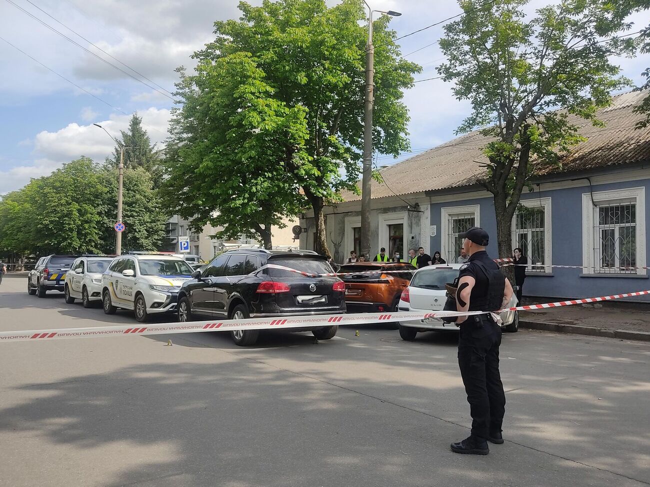 Очевидцы рассказали, что слышали четыре выстрела