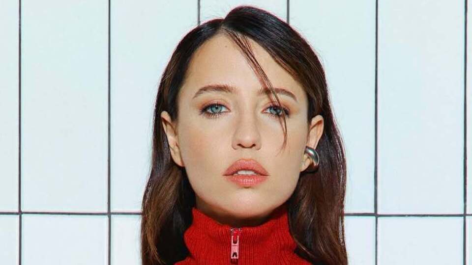 Дорофеева отметила, что в девятиэтажке, в которую попала российская ракета, полностью разрушен подъезд