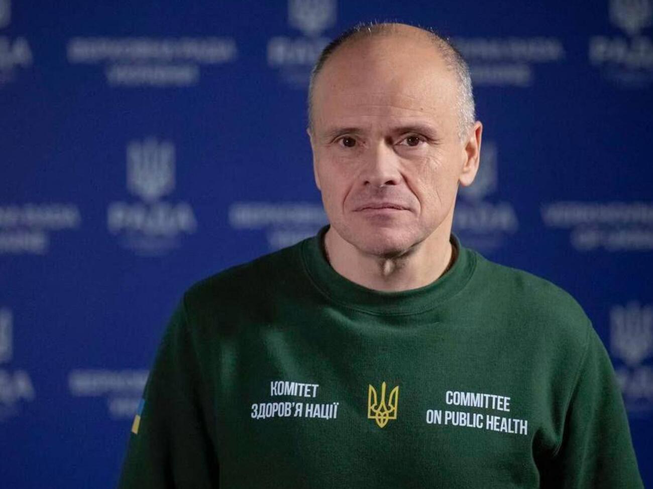 Чиновник ВООЗ тисне руку Лаврову. Пропагандисти Кремля розцінюють це як "визнання"