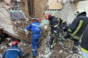 Спасатели продолжают разбор завалов