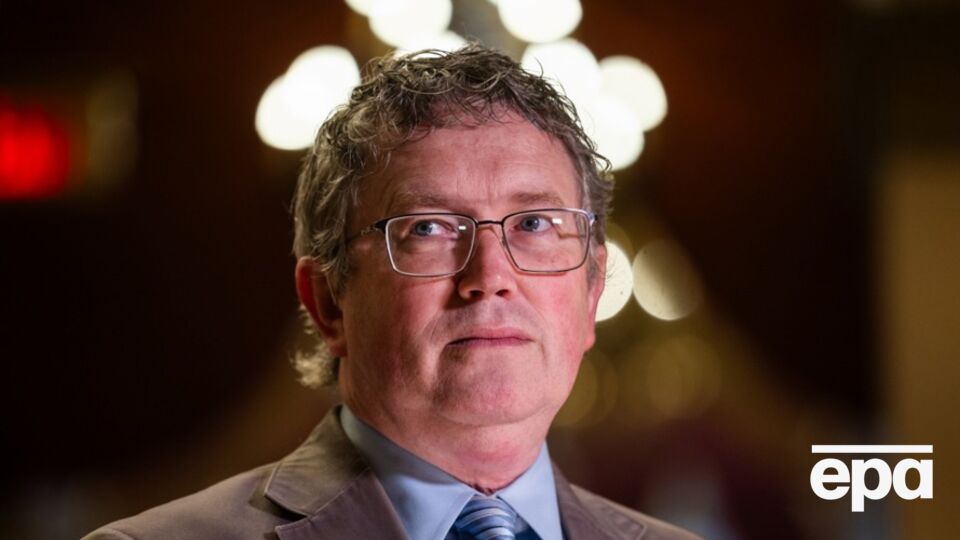 Республіканський конгресмен Палати представників Томас Массі заявив, що "війна, яка триває між Ізраїлем та Іраном, не є нашою війною"