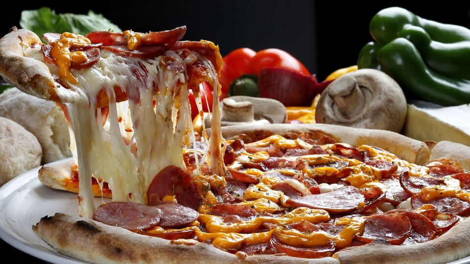 Пиццу можно приготовить без теста