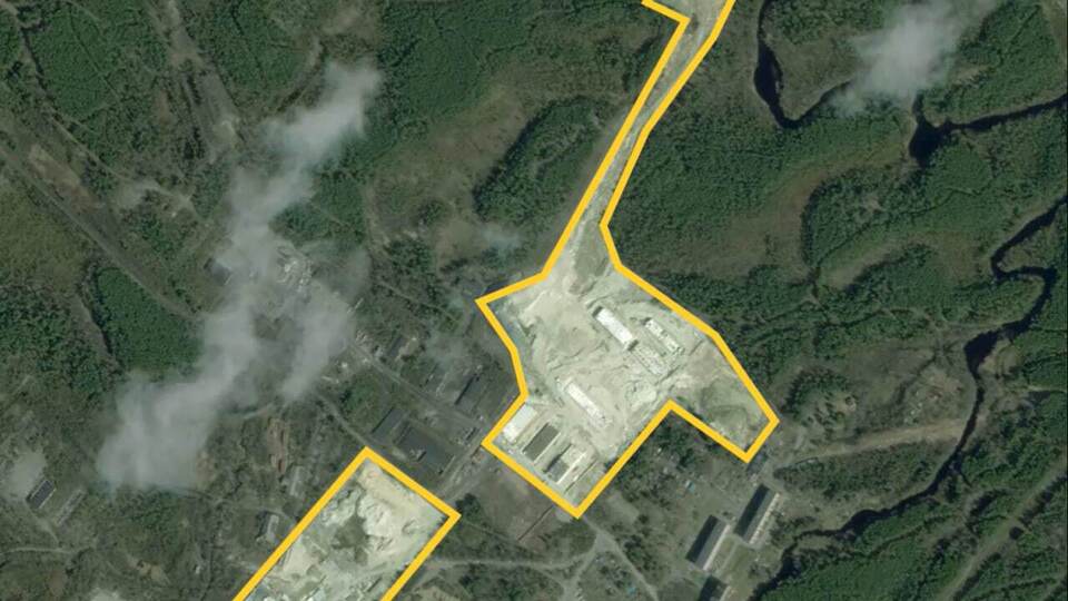 На нових супутникових знімках видно розбудову військових містечок РФ у регіоні