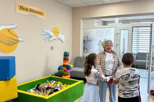 Емченко: Мы обещали поддерживать украинский Мариуполь – и мы это делаем, через общину