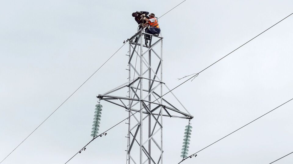 ДТЭК возобновил энергоснабжение после обстрелов в нескольких регионах страны