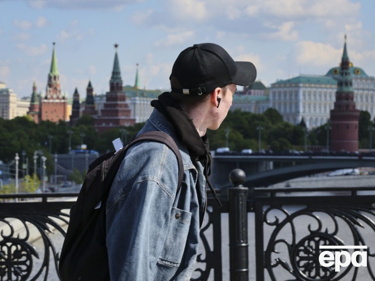 Росіян попросили назвати 10 найвидатніших осіб у світі