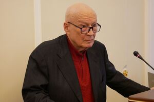 Украина может заняться своим ядерным вооружением совместно с какой-то европейской страной, отметил ученый