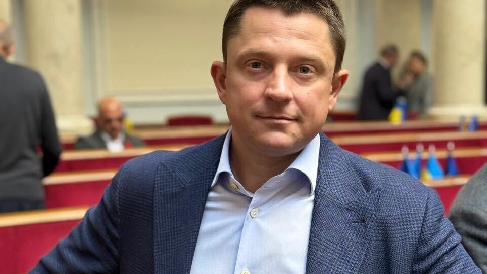 Довгого обирали в Раду двічі