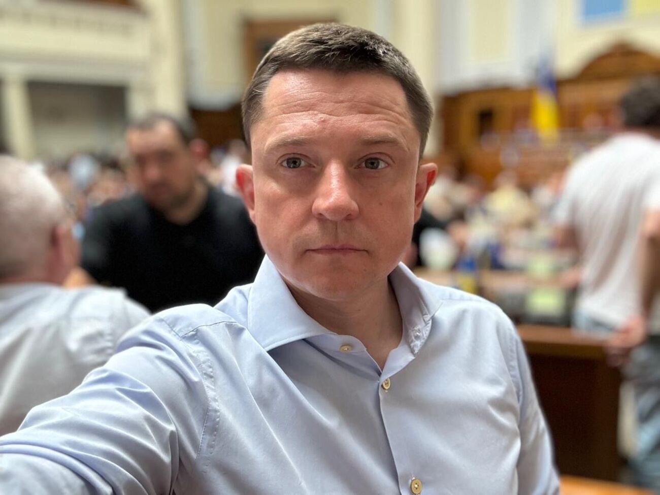 Довгий написал заявление о сложении мандата накануне