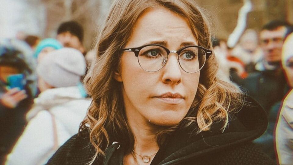 Собчак – дочь экс-мэра Санкт-Петербурга Анатолия Собчака и сенатора Людмилы Нарусовой