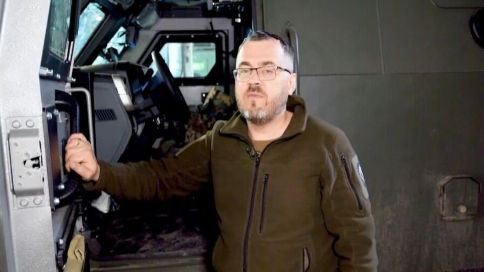 Найсучасніша технологічна начинка дає змогу командиру відслідковувати ситуацію на полі бою в режимі реального часу, сказали військовослужбовці