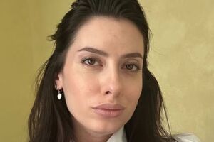 Мезенцева про свою вагітність не повідомляла