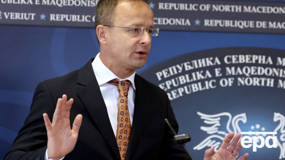 Сійярто: Якщо ми можемо бути корисними в цьому питанні – будемо корисними