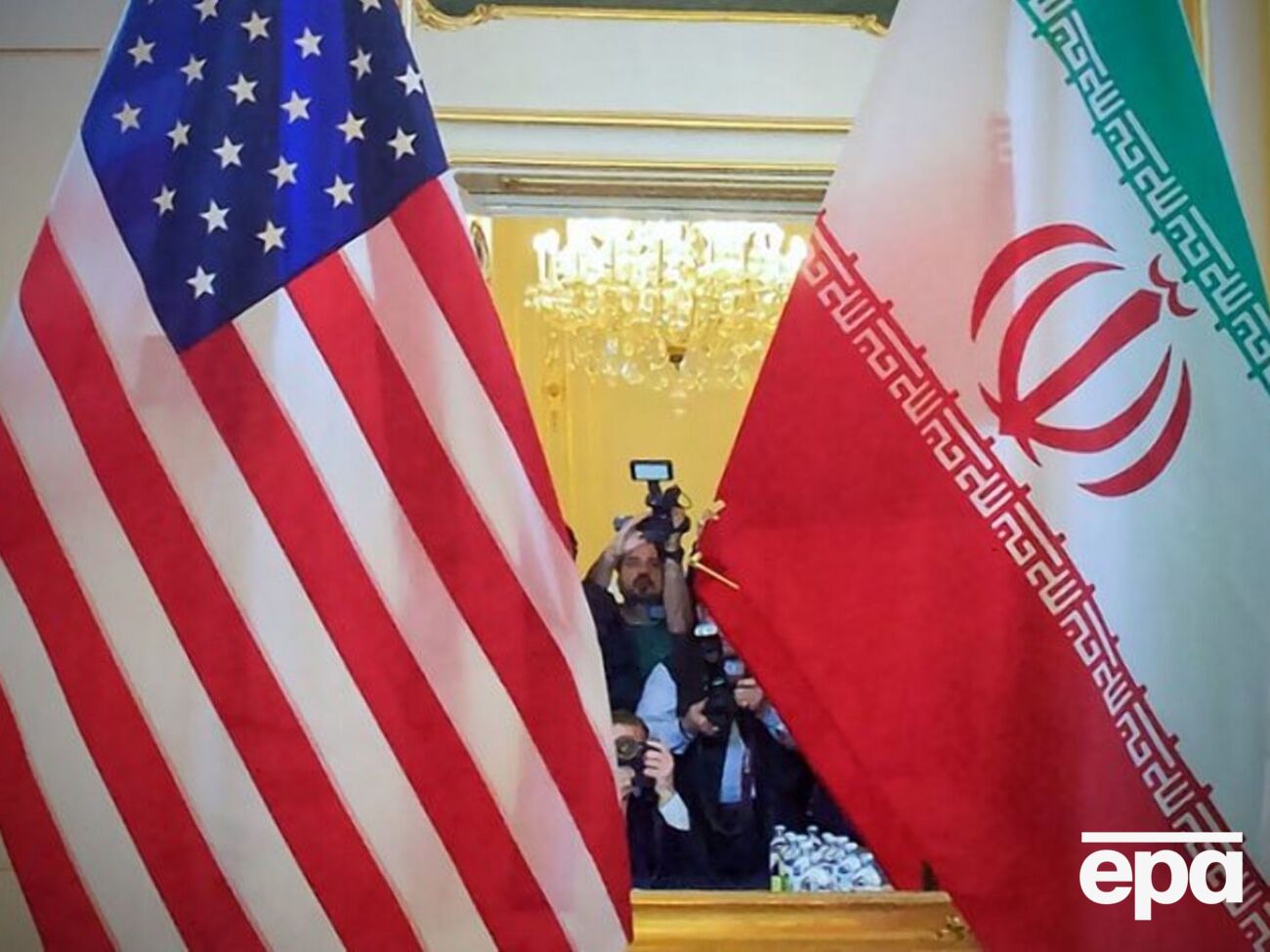 Аракчи заявил, что Тегеран не вернется к переговорам, пока Израиль не прекратит атаки, пишет СМИ