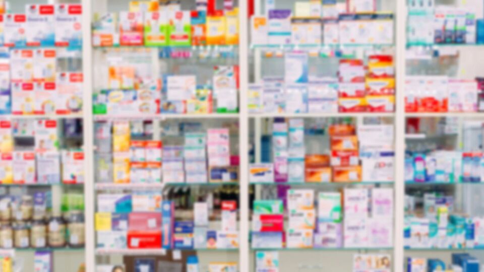 Представители аптечного рынка настаивают на пересмотре проекта с учетом интересов всех участников, отмечено в статье