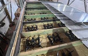 В РФ считают, что украинские дроны прятали в машинах разыскиваемого