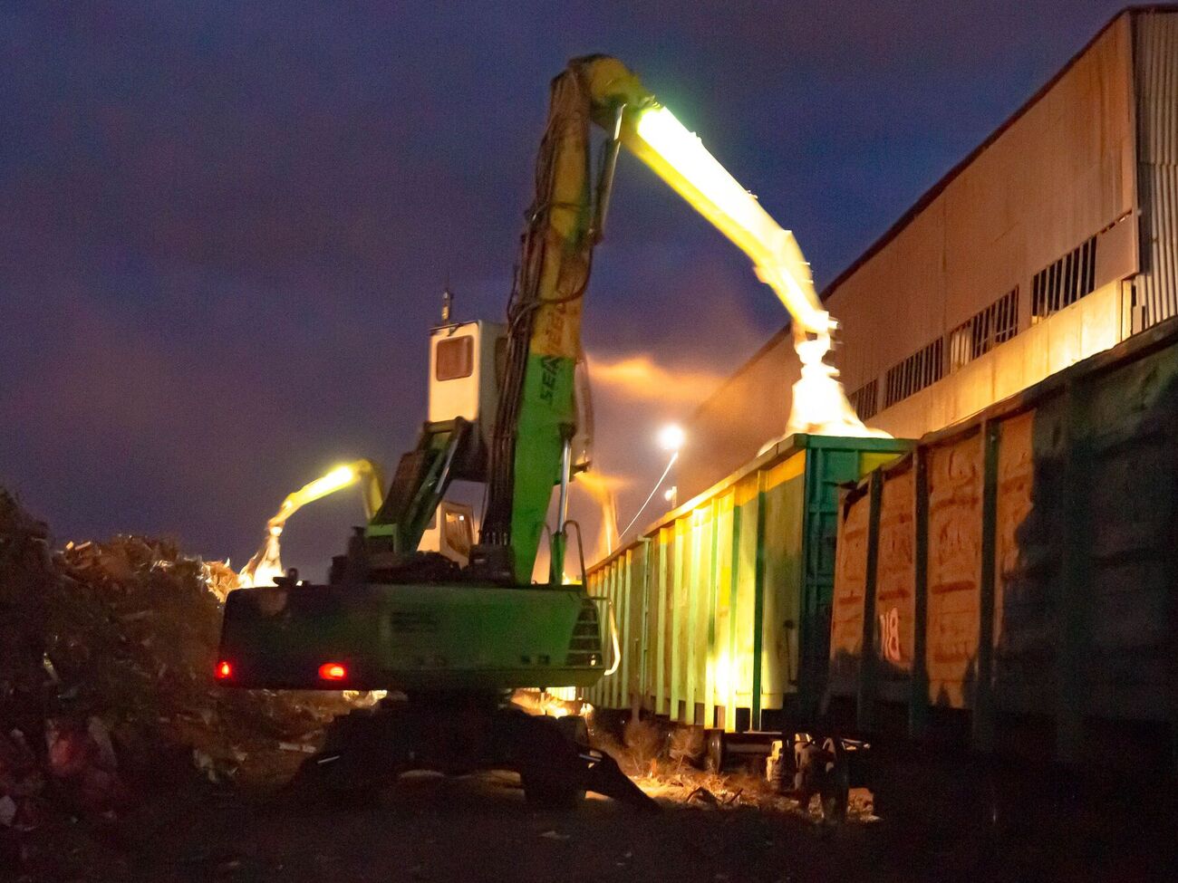 GMK Center: Поставки металлолома из Украины в апреле выросли, и почти весь он ушел в Польшу